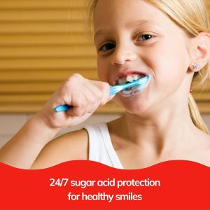 Colgate ПРОМО пакет (четка + паста за зъби 50 мл)