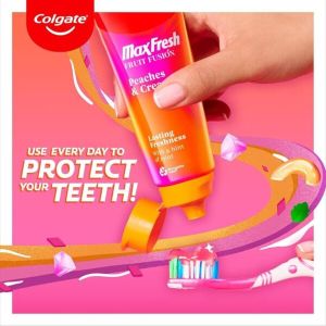 Colgate паста за зъби 75 мл - Праскова (лесно за отваряне капаче)