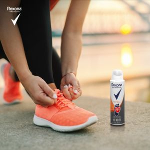 REXONA спрей за крака против неприятни миризми 48 ч. 150 мл - Football