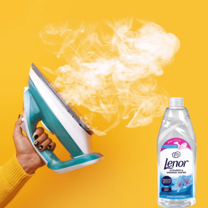 LENOR вода за ютия 1 л - Летен бриз